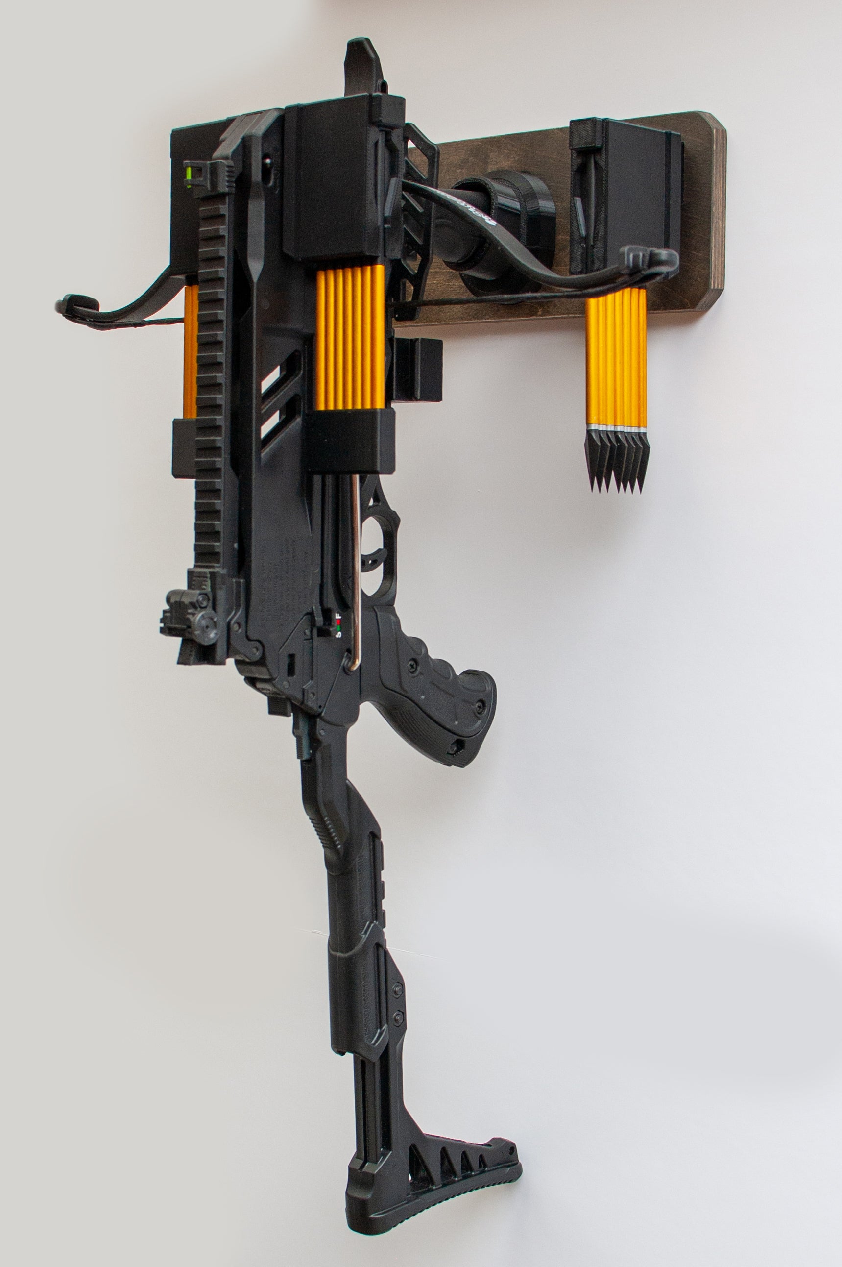 Man Kung Sobek Wall Mount